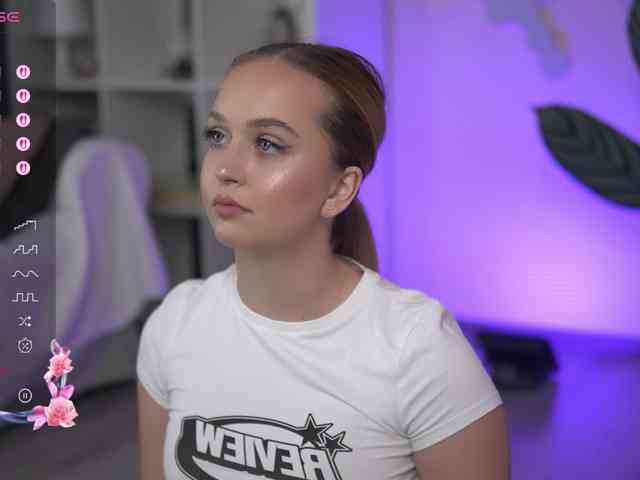 ElysaWetxx webcam