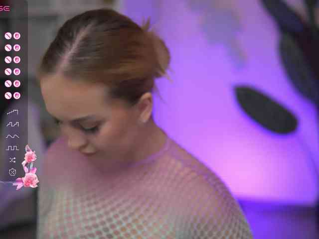 Модель: ElysaWetxx