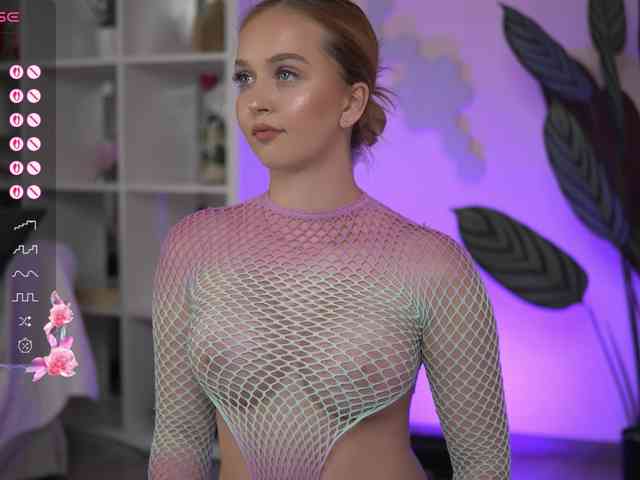 ElysaWetxx webcam