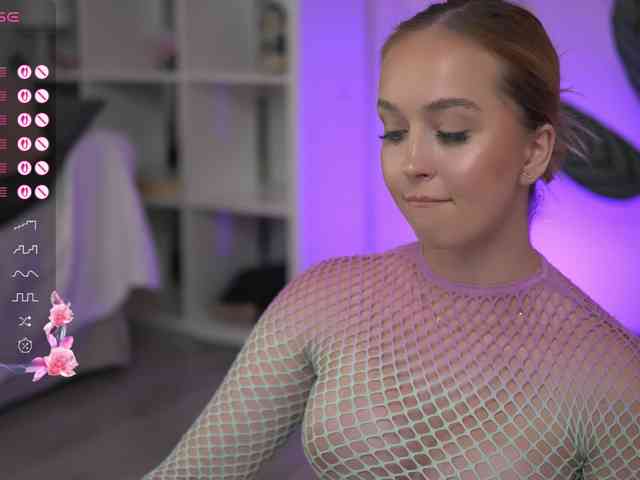 ElysaWetxx webcam