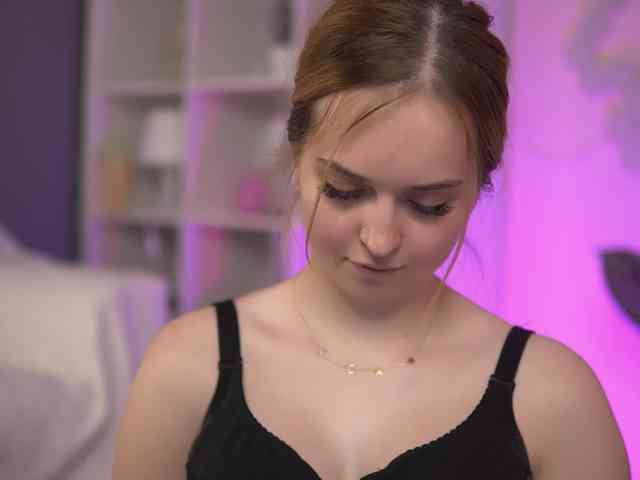 ElysaWetxx webcam