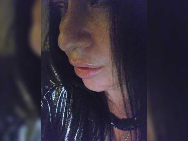 Nikoletta25's BongaCams show and profile