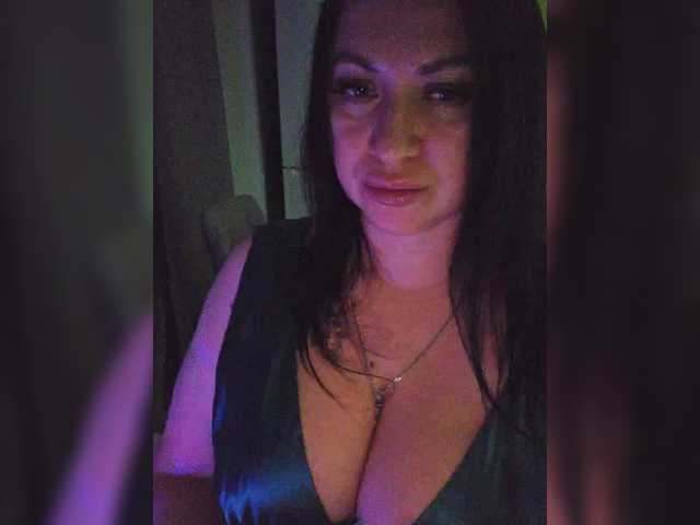 Nikoletta25's BongaCams show and profile