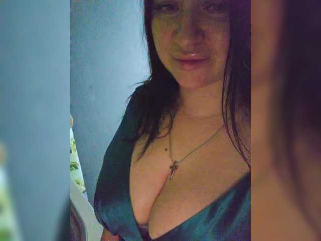 Nikoletta25's BongaCams show and profile