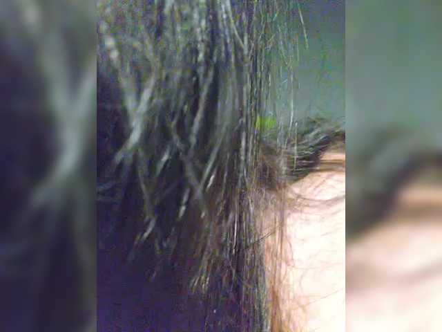 Nikoletta25's BongaCams show and profile