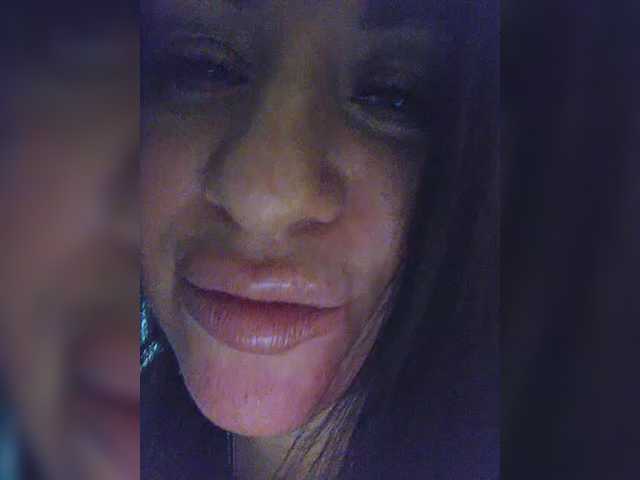 Nikoletta25's BongaCams show and profile