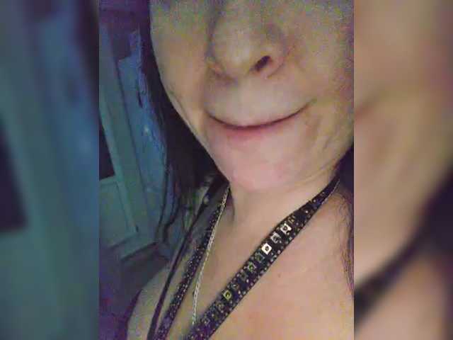 Nikoletta25's BongaCams show and profile