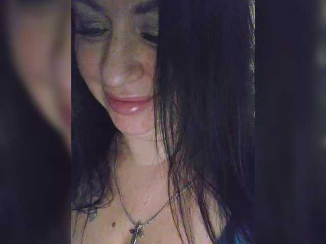 Nikoletta25's BongaCams show and profile