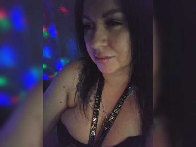 Nikoletta25's BongaCams show and profile