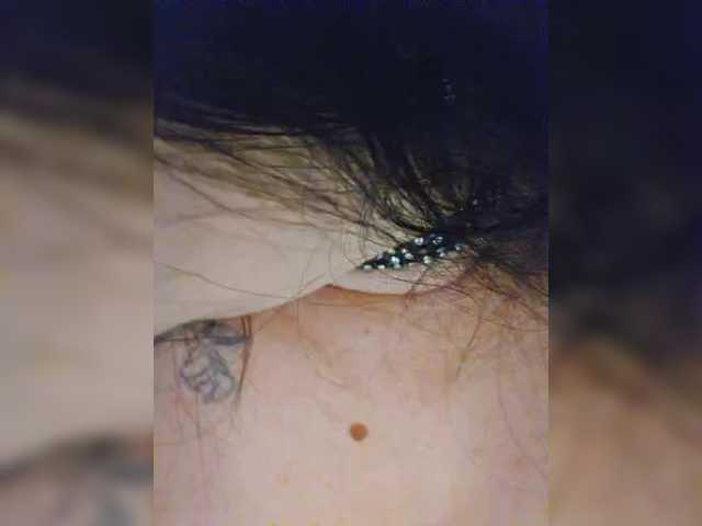 Nikoletta25's BongaCams show and profile