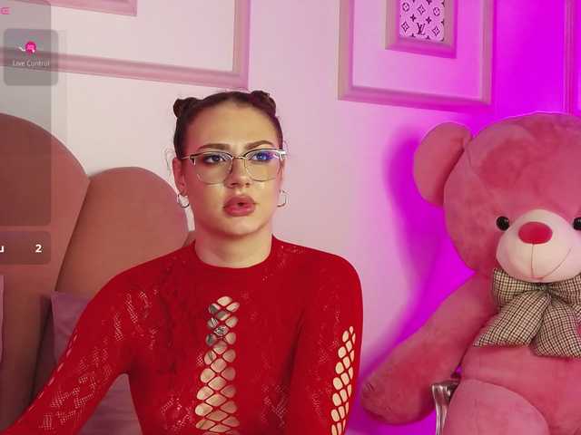 AbbyWhite's BongaCams show and profile