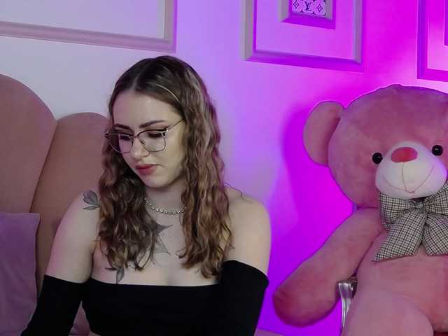 AbbyWhite's BongaCams show and profile