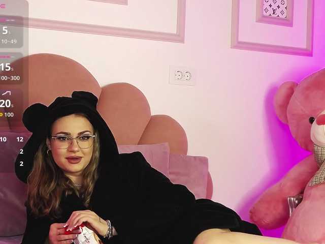 AbbyWhite's BongaCams show and profile