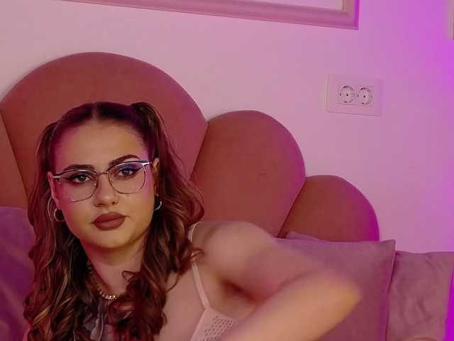 AbbyWhite's BongaCams show and profile