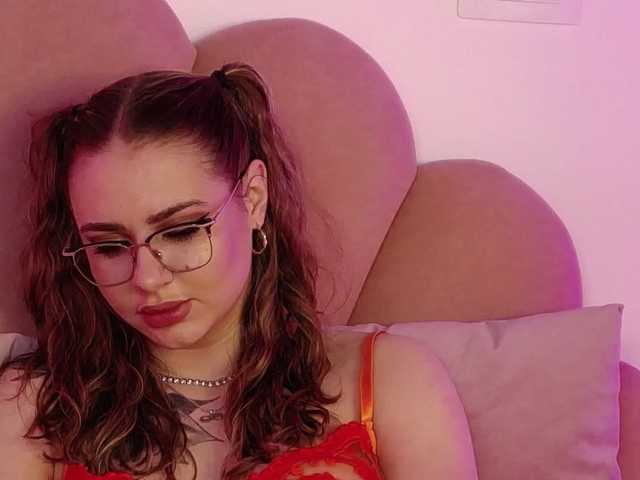 AbbyWhite's BongaCams show and profile