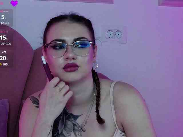 AbbyWhite webcam