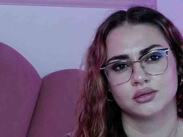 AbbyWhite webcam