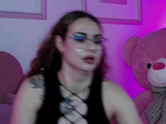 AbbyWhite webcam