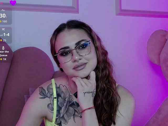 AbbyWhite webcam