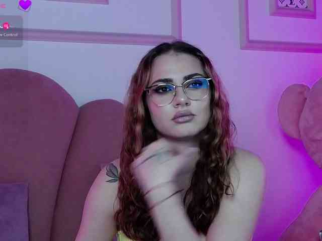 AbbyWhite webcam