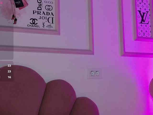 AbbyWhite webcam