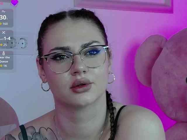 AbbyWhite webcam