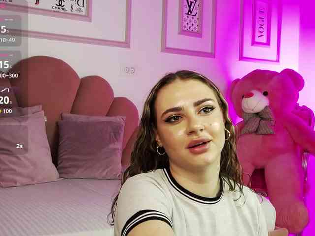 AbbyWhite webcam