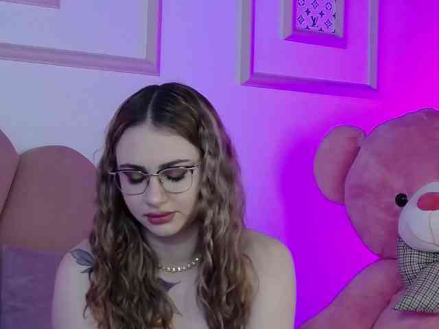 AbbyWhite Live Webcam on BongaCams