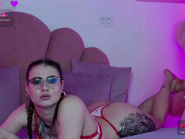 AbbyWhite webcam
