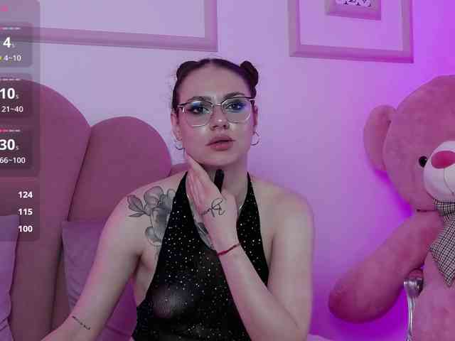 AbbyWhite webcam