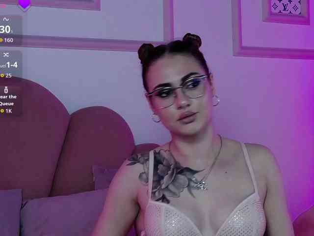 AbbyWhite webcam