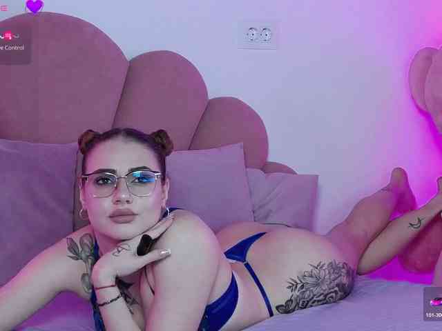 AbbyWhite webcam