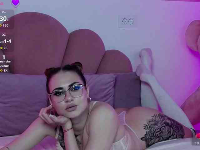 AbbyWhite webcam