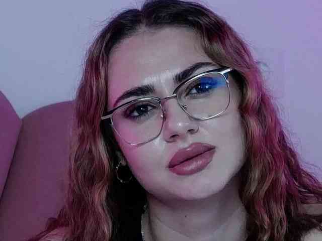AbbyWhite webcam