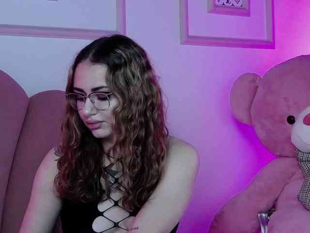 AbbyWhite webcam