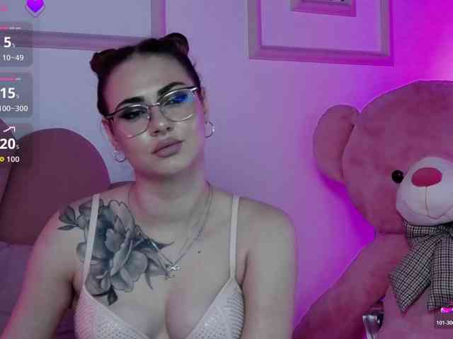 AbbyWhite webcam