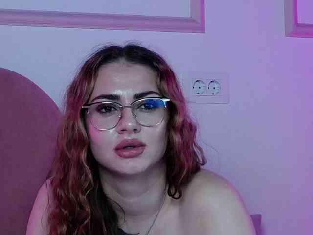 AbbyWhite webcam
