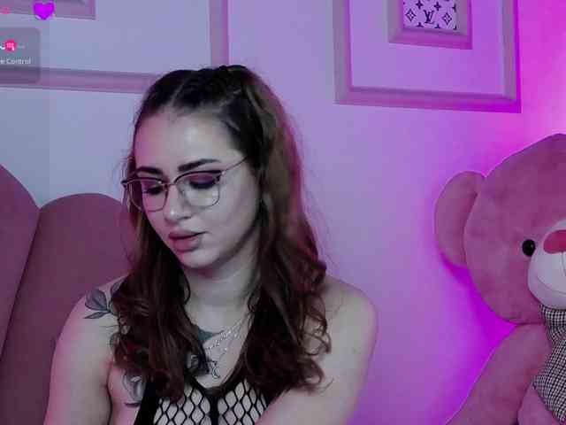 AbbyWhite webcam