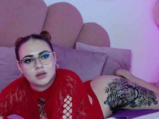 AbbyWhite Live Webcam on BongaCams