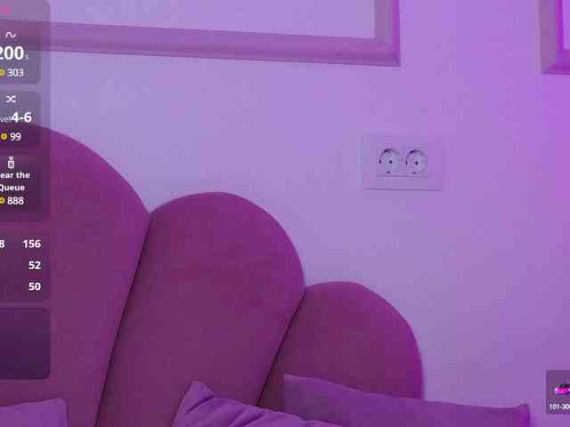AbbyWhite webcam