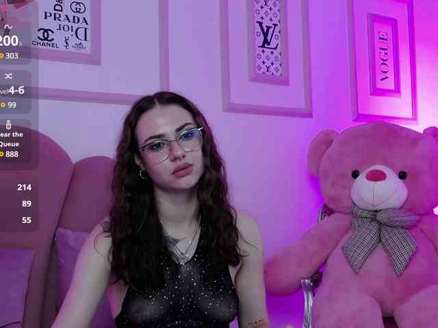AbbyWhite webcam