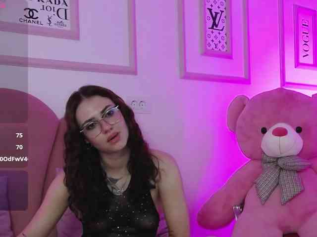 AbbyWhite webcam