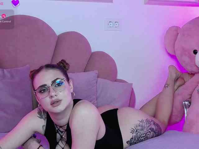 AbbyWhite webcam