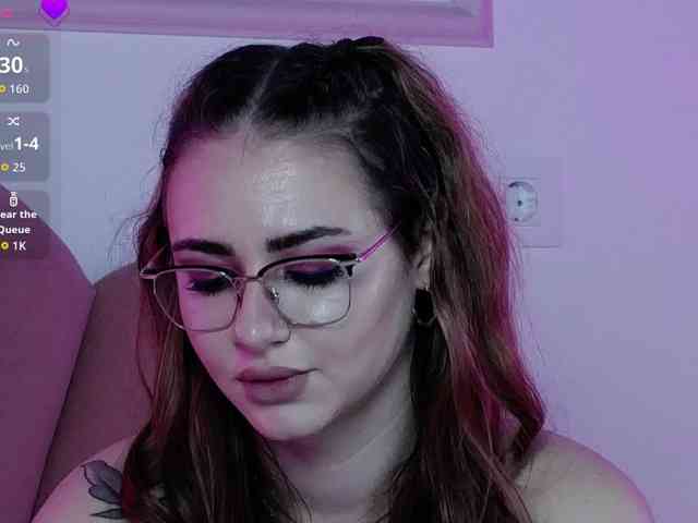 AbbyWhite webcam