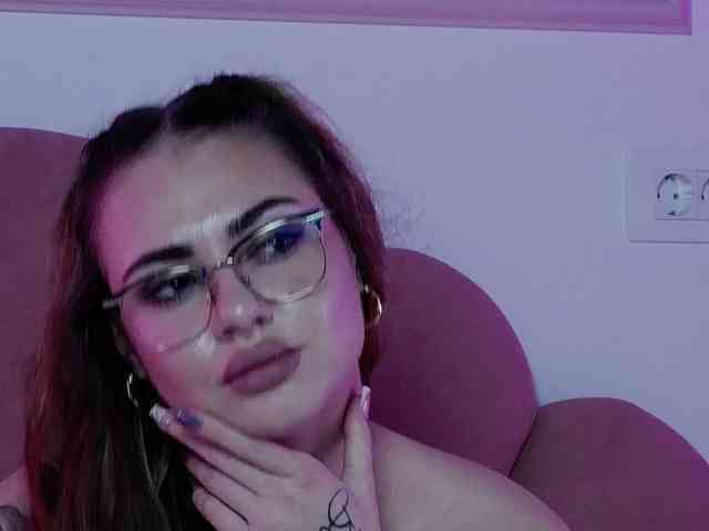AbbyWhite webcam