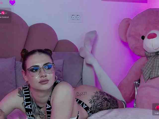 AbbyWhite webcam