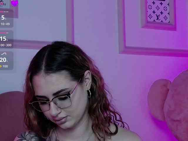 AbbyWhite webcam
