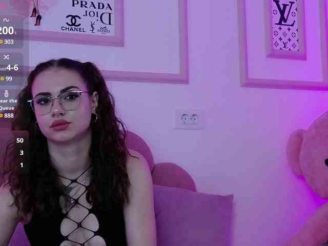 AbbyWhite webcam