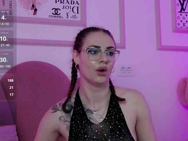 AbbyWhite webcam