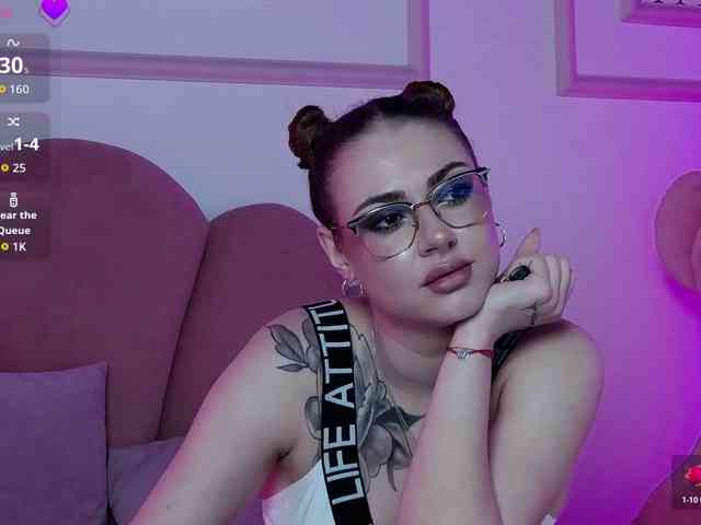 AbbyWhite webcam